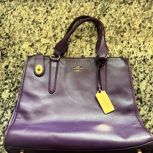 Coach Crosby Carryall In Smooth Leather - Purple